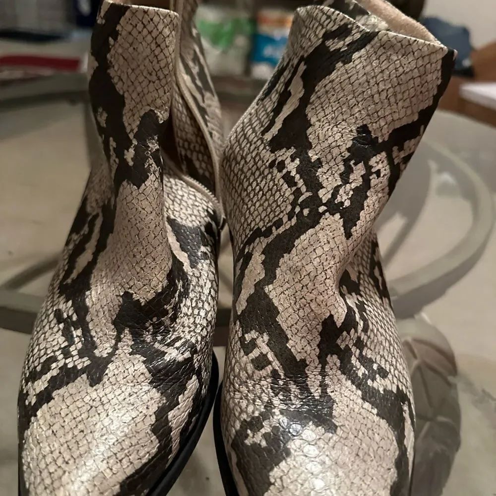Croc Marble print booties - Picture 2 of 3
